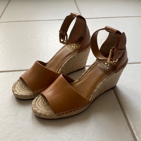 Brand new Vince Camuto woman wedge - Picture 1 of 2